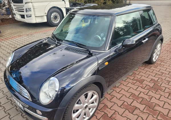 MINI Cooper cena 10900 przebieg: 165000, rok produkcji 2003 z Zaklików małe 67